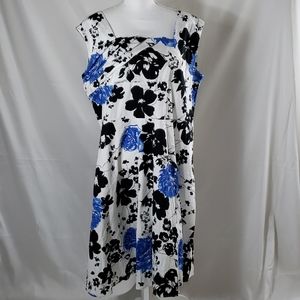 KiloLone 5XL Floral Dress
